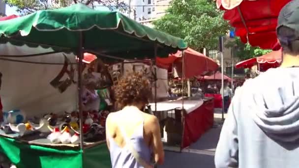 Gente Mercado Dominical Compras — Vídeos de Stock