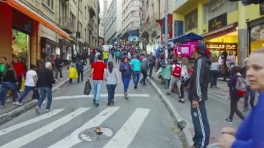 İnsanlar şehrin sokak 