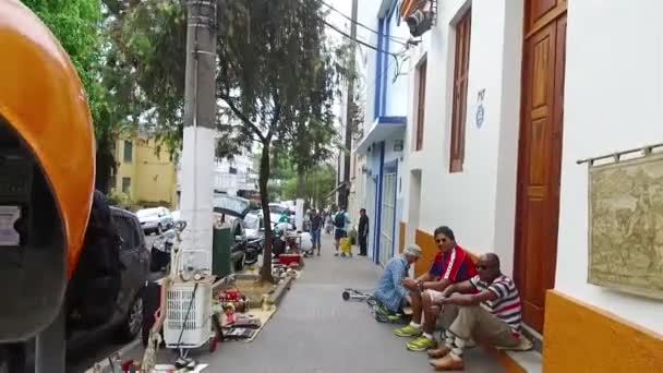 Small Roads Filled People Car Parking — Stock Video