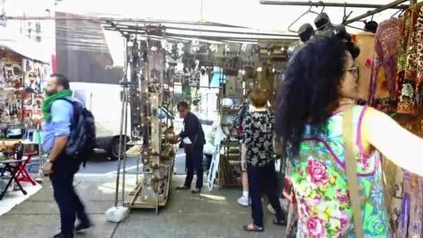 Green Shirt Woman Choosing Clothes Clothing Store Market Hand Held — Stock Video