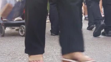 Sao Paulo 'daki yayalardan Adımlar.