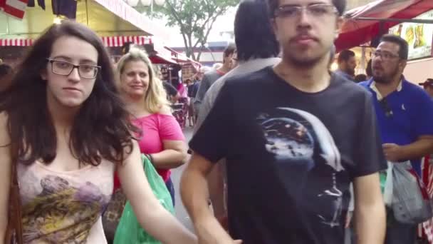 People Expressions Food Bazaar Sao Paulo — Stock Video
