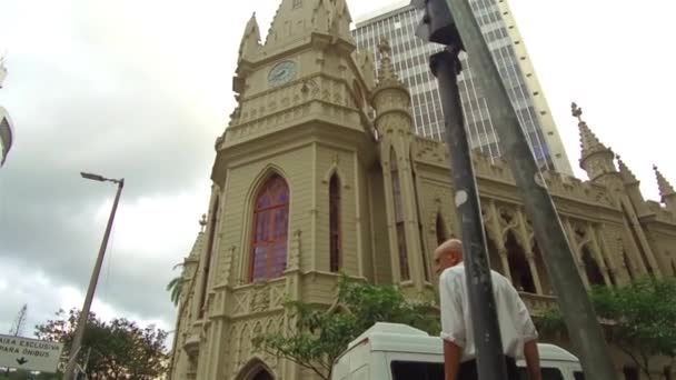 Vista Frontal Iglesia Amarilla Centro Belo Horizonte Pan — Vídeos de Stock