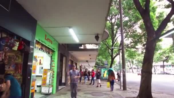 Caminando Por Las Aceras Cerca Tiendas Centro Belo Horizonte Dolly — Vídeo de stock