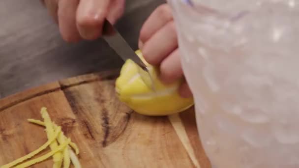 Cut Thin Lemon Knife — Stockvideo
