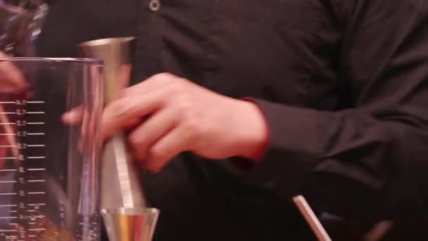 Process Pouring Liquid Jigger Cup Close — Vídeos de Stock