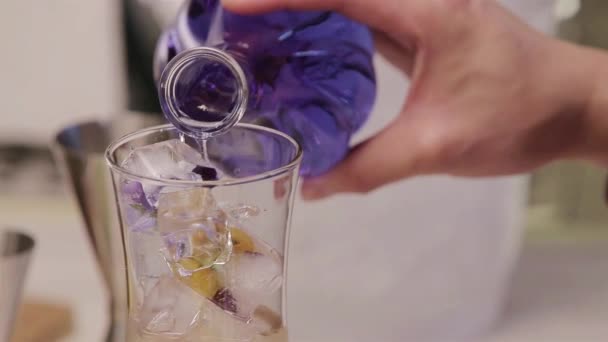 Adding Purple Liquid Ice Pile Close — стоковое видео