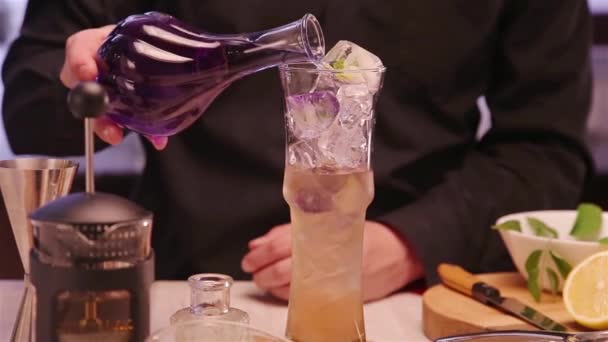 Pouring Purple Liquid Pile Ice Slide Left Right — Wideo stockowe