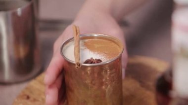 Baharat Dekorasyonuyla İçkiler