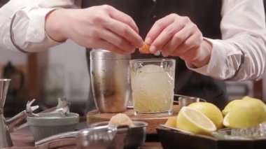 Portakal kabuğunun güzel garnitürü