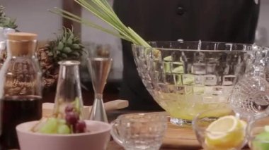  1 Buz kepçesi kaşığı ekle