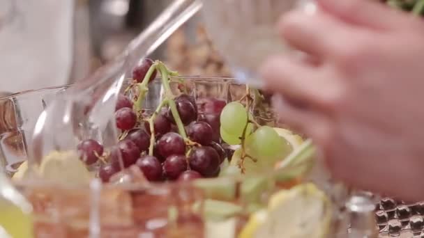 Cucinare Bevande Bicchieri Piccoli Close — Video Stock