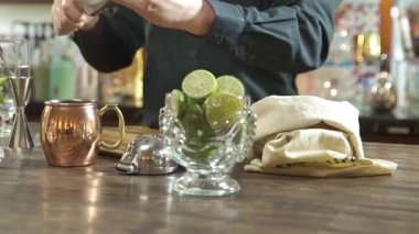 Putting Ice With Ice Scoop - Slide Right To Left