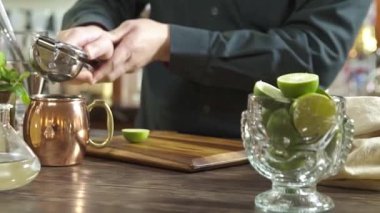 Squeeze Lime With Iron Squeezer Strongly 