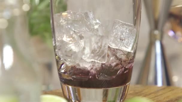 Add Little Ice Glass Syrup Close — Wideo stockowe