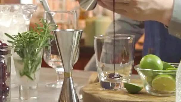 Pour Red Syrup Small Glass — Vídeo de Stock