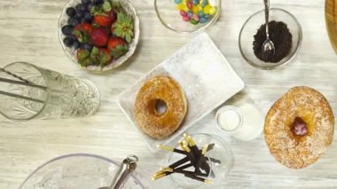 Add Shake Cream Over Donuts