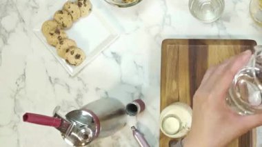 Pour Thick Chocolate Into a Glass