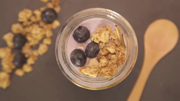 Top View Jar Yogurt Garnish Yogurt Static — Stock Video