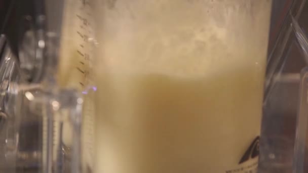Bebida Sendo Misturada Dentro Liquidificador Estática — Vídeo de Stock