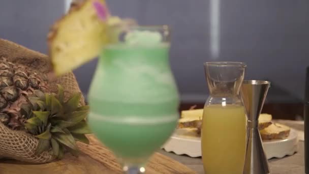 Pineapple Slice Glass Flower Petal Drink Dolly Backward — Video Stock