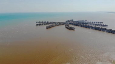 Malezya 'daki güzel hava manzaralı Bagan Lalang Plajı