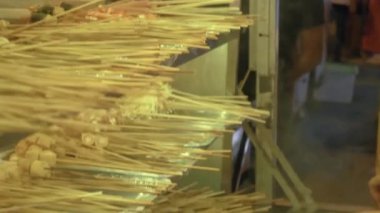 Satay 'ın Farklı Türleri Seçiliyor