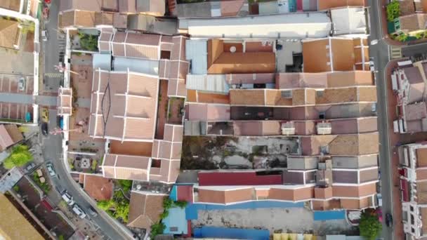 Aziatische Architectuur Bekijken Vanaf Top Met Oranje Gele Daken — Stockvideo