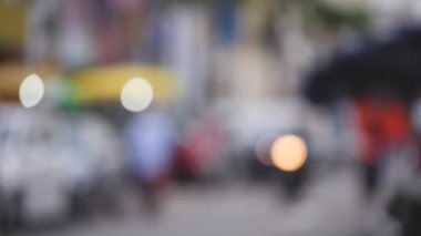 Paketli Caddede Bisiklete Binen Hintli Adamlar - Penang - Odaklanmak için Görüntü.