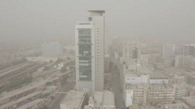 Chunrigar Yolu 'ndaki Büyük Bina' nın havadan görünüşü..