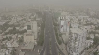 Shahrah ve Faisal Yolu 'nun Üstten Görünümü Karachi Düz İlerliyor.