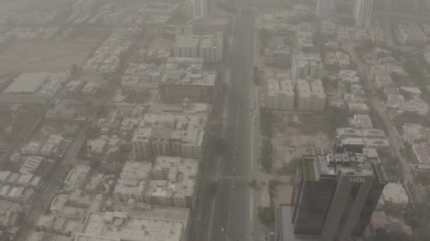 Aerial View Main Clifton Road Karachi Tilt — Stock Video