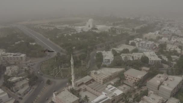 Jinnah Mausoleum Karachi Flat Aerial Dolly Back — Stock Video