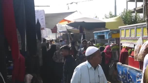 Muslims Walking Market Karachi — Stock Video