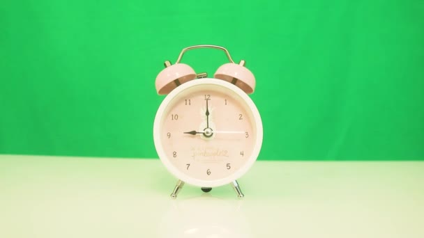 Die Klassische Uhr Mit Den Zeigern Neun Uhr — Stockvideo
