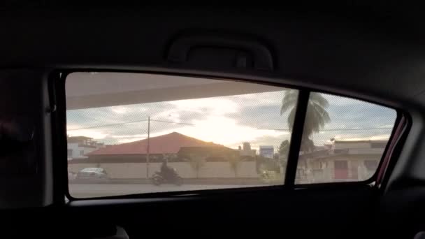 새벽의 자동차 — 비디오