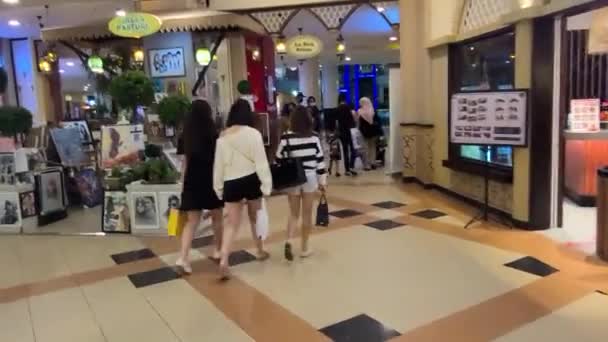 Walking Mall Malajsia — Stock video