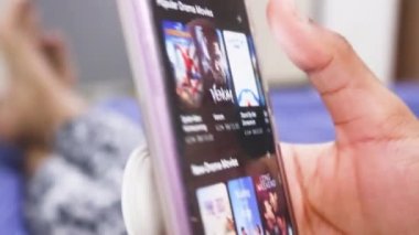 Google PlayStore 'un Film Bölümü Kontrol Ediliyor