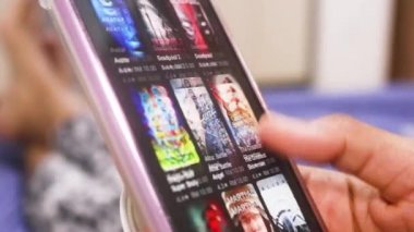 Google PlayStore 'un Film Bölümü Kontrol Ediliyor