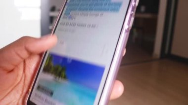 Telefondaki farklı seyahat kısıtlamalarını araştırıyorum.