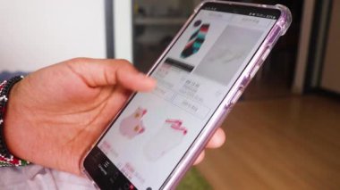 İnternetten Çocuk Elbiseleri Alışveriş. Bilek Çorapları