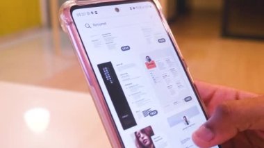 Using A Presentation App - Searching For Resume Templates