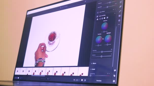 Ethnic Woman Editing Photo Color Grading — Vídeos de Stock