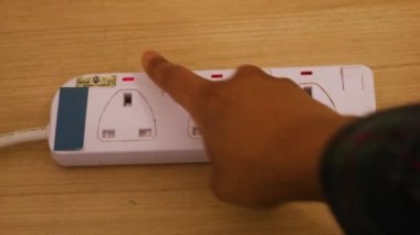 Adaptör Kapatılıyor
