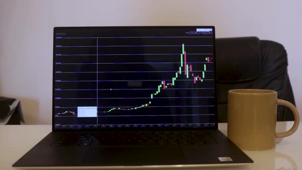 Laptop Showing Ethereum Stock Chart Next Cup Tea — Αρχείο Βίντεο