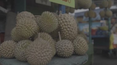 Durian 'ın Masadaki Meyve Dükkanı