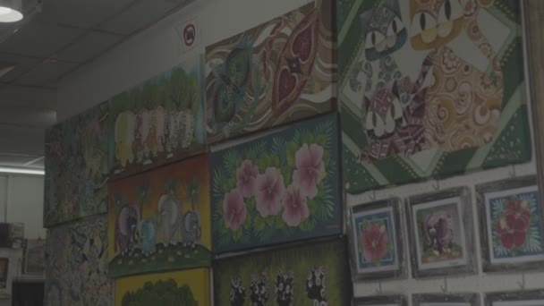 Marcos Pinturas Tradicionales Batik Una Pared — Vídeo de stock