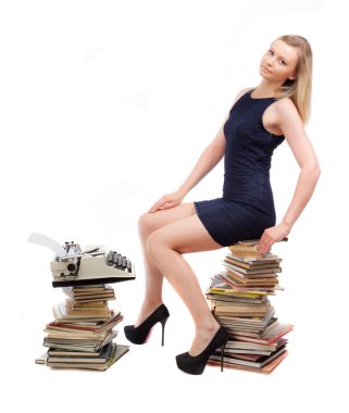 iş kadını bir daktilo ile çalışma