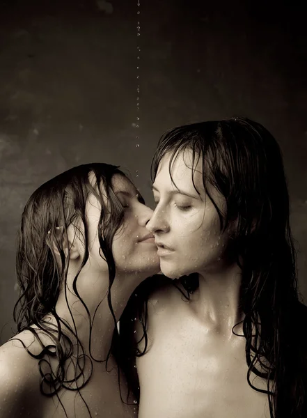 Csók nedves meztelen lányok — Stock Fotó