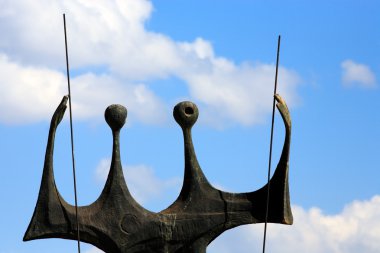 Üç Büyükler Meydanı